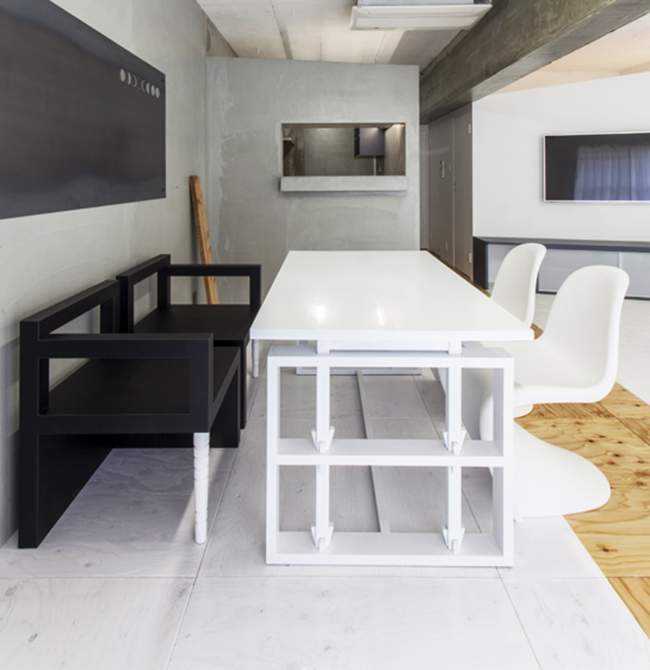 KK CHAIR & KK APARTMENT par Yukio KIMURA