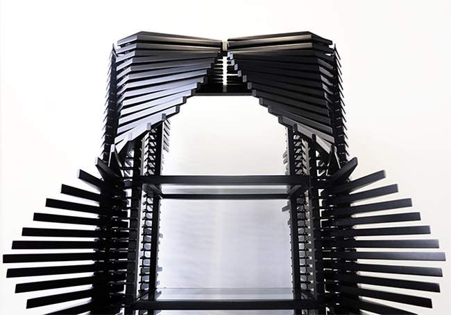 Armoire THE SAMURAI CABINET par Sebastian ERRAZURIZ