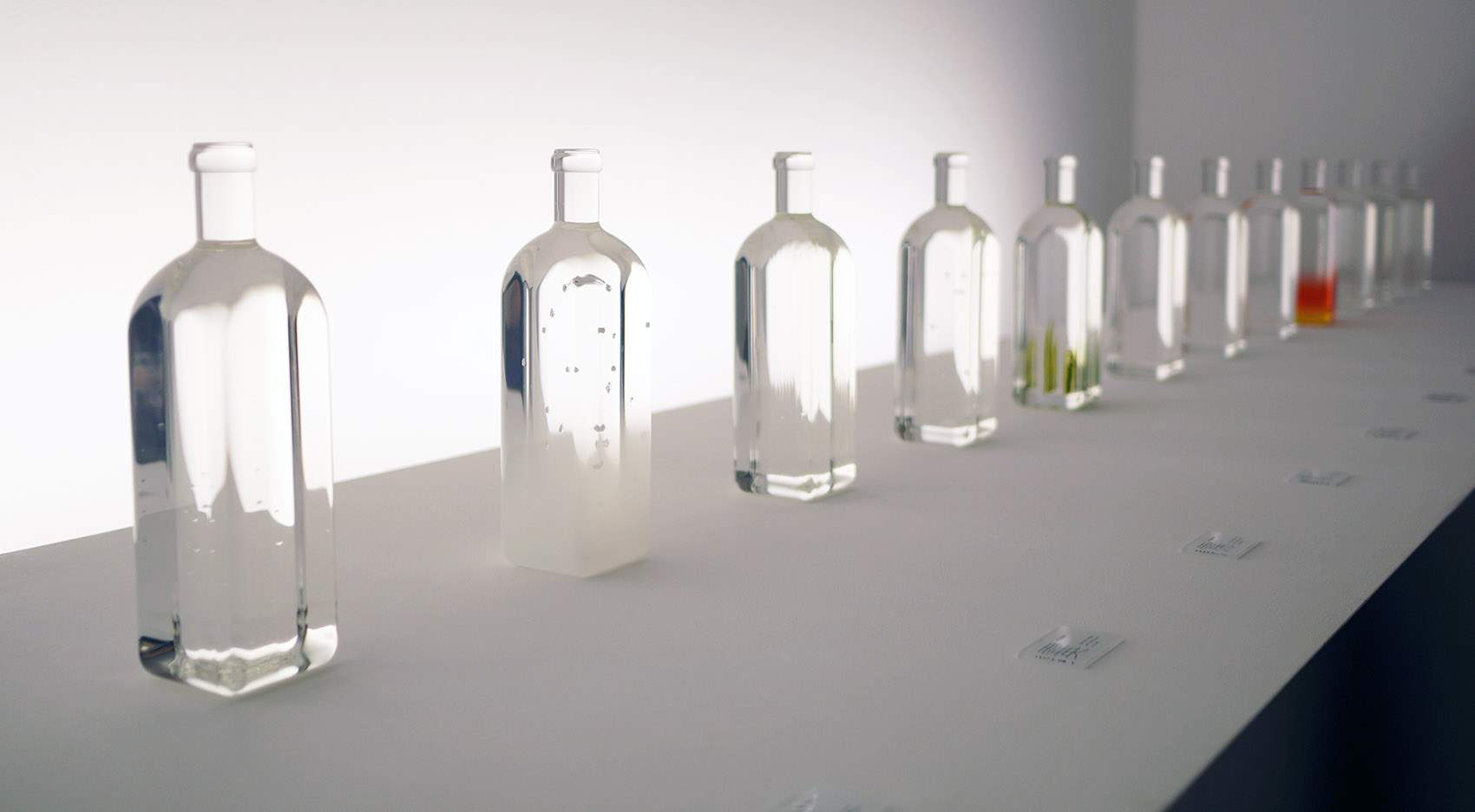 Installation RAIN BOTTLE par NENDO – #MO14