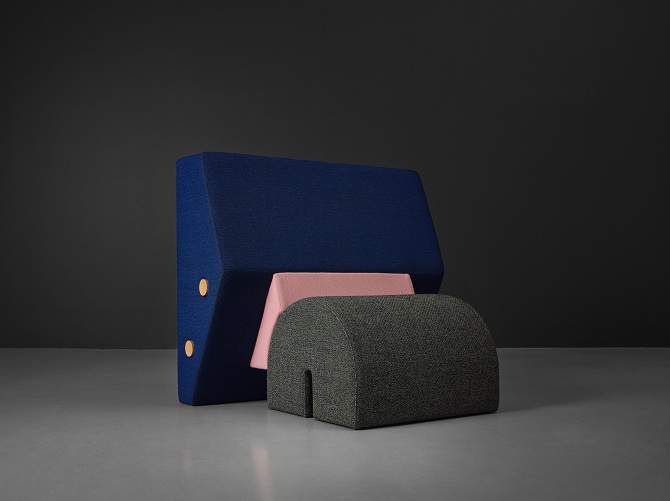 KEYSTONE CHAIR habillé de tissus KVADRAT x RAF SIMONS