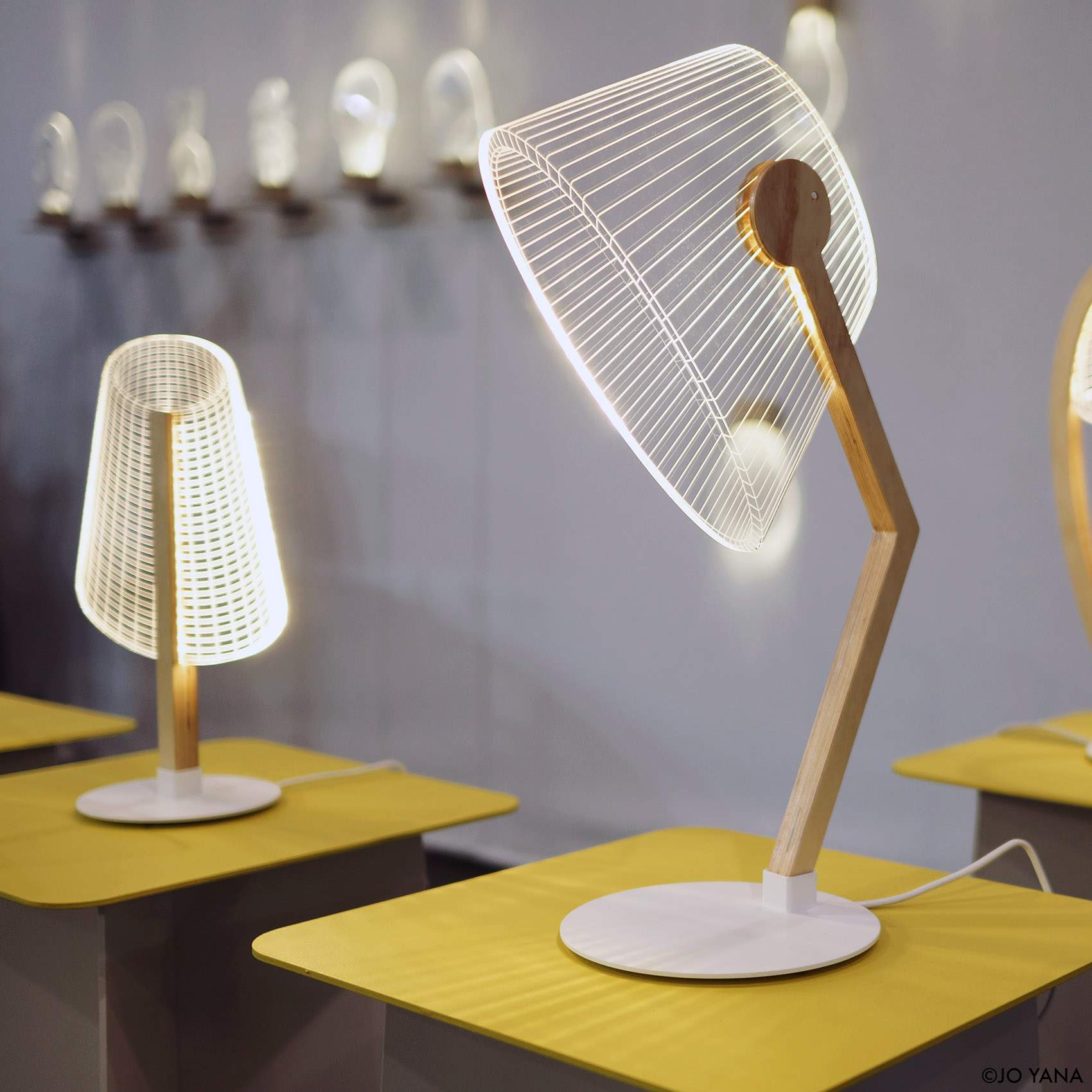 Lampes BULBING par le Studio CHEHA